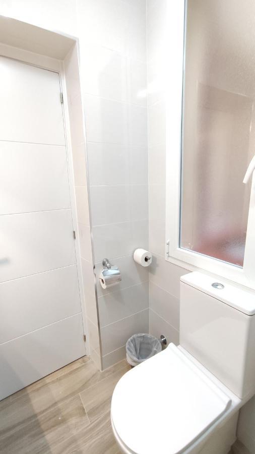 Hostal Aliste Madrid Exteriér fotografie