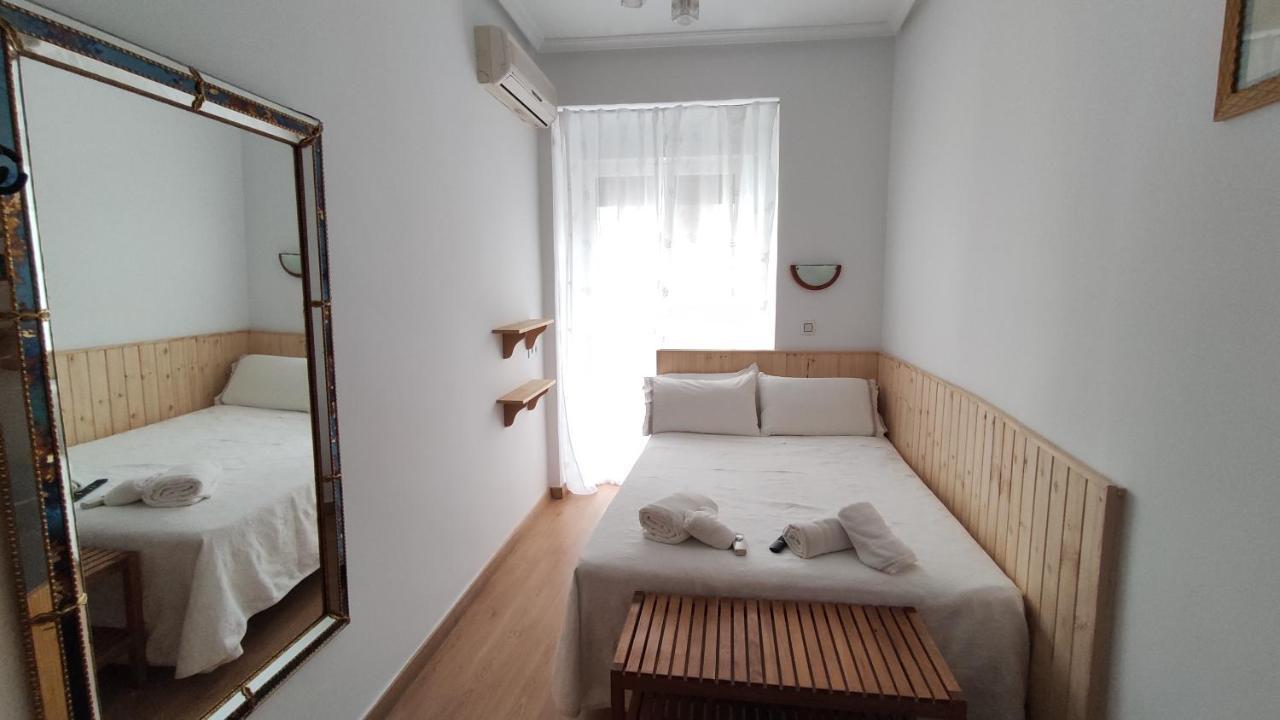 Hostal Aliste Madrid Exteriér fotografie