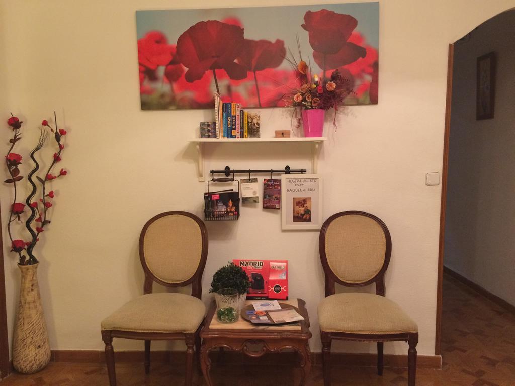 Hostal Aliste Madrid Exteriér fotografie