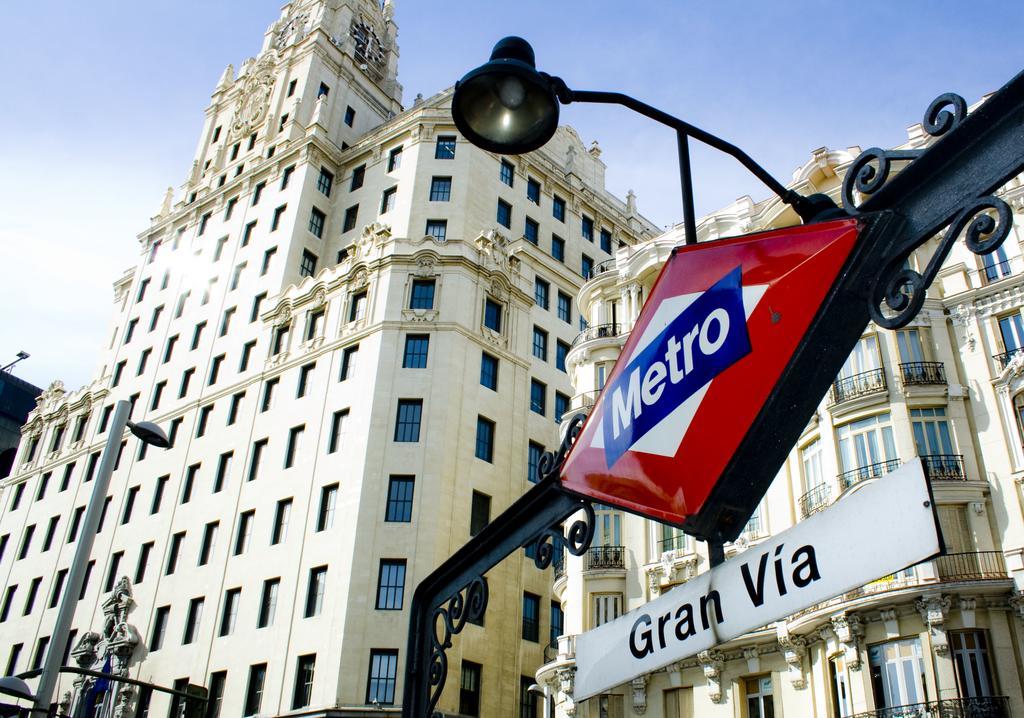 Hostal Aliste Madrid Exteriér fotografie